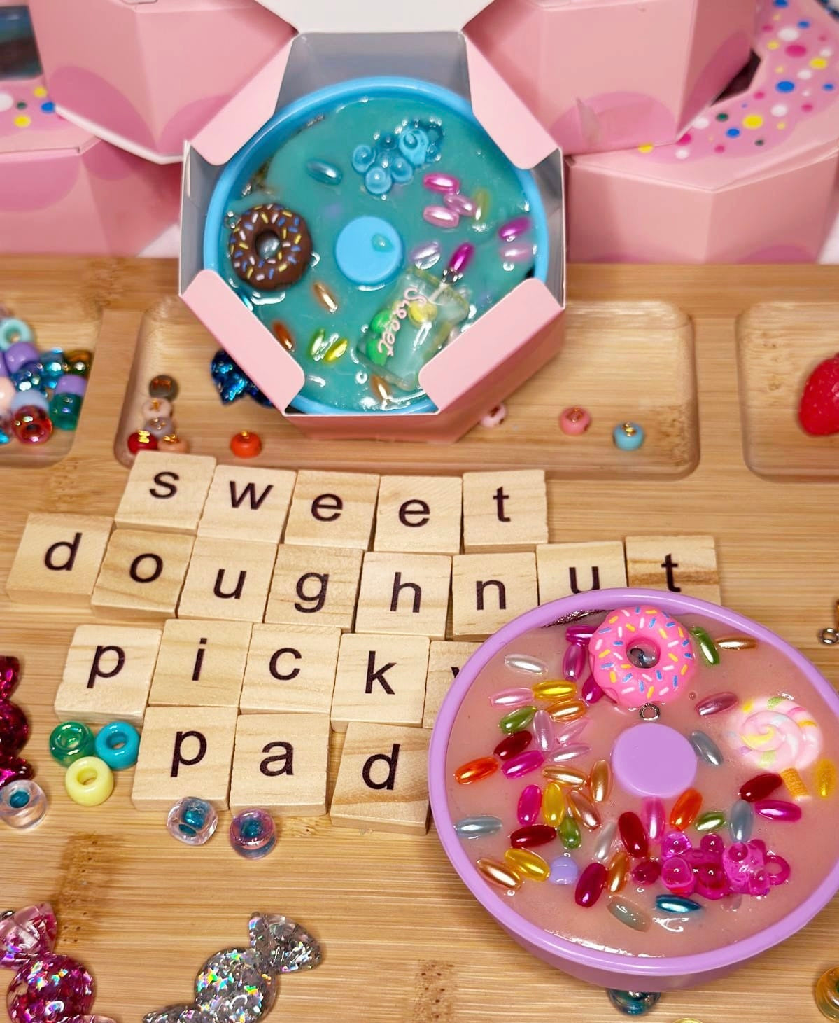 Remeltable Pink Doughnut Picky Pad & Silicone Mould (Re-meltable/ Reusable)