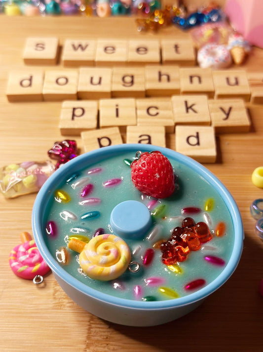Remeltable Blue Doughnut Picky Pad & Silicone Mould (Re-meltable/ Reusable, bubblegum scented)