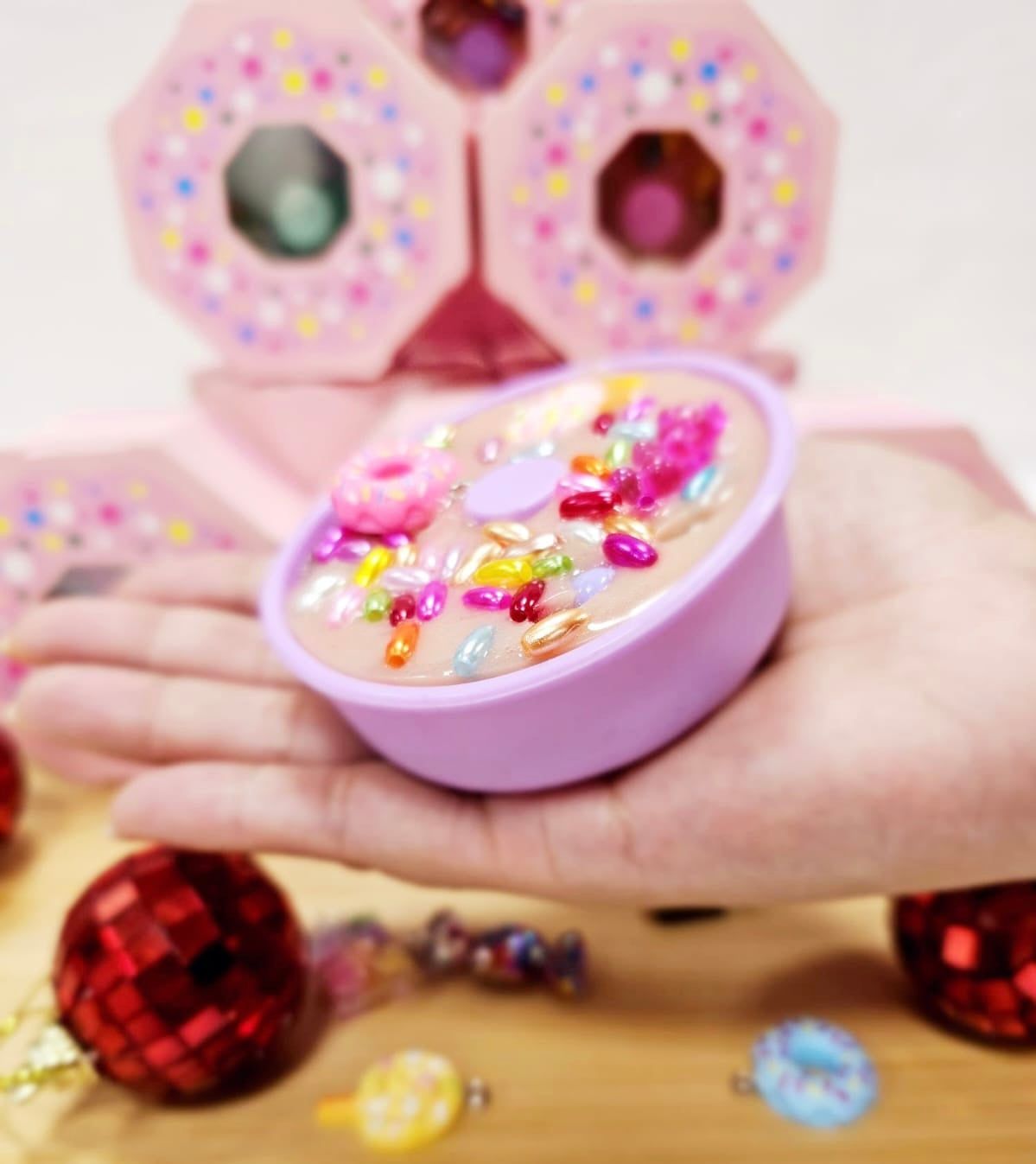 Remeltable Blue Doughnut Picky Pad & Silicone Mould (Re-meltable/ Reusable, bubblegum scented)